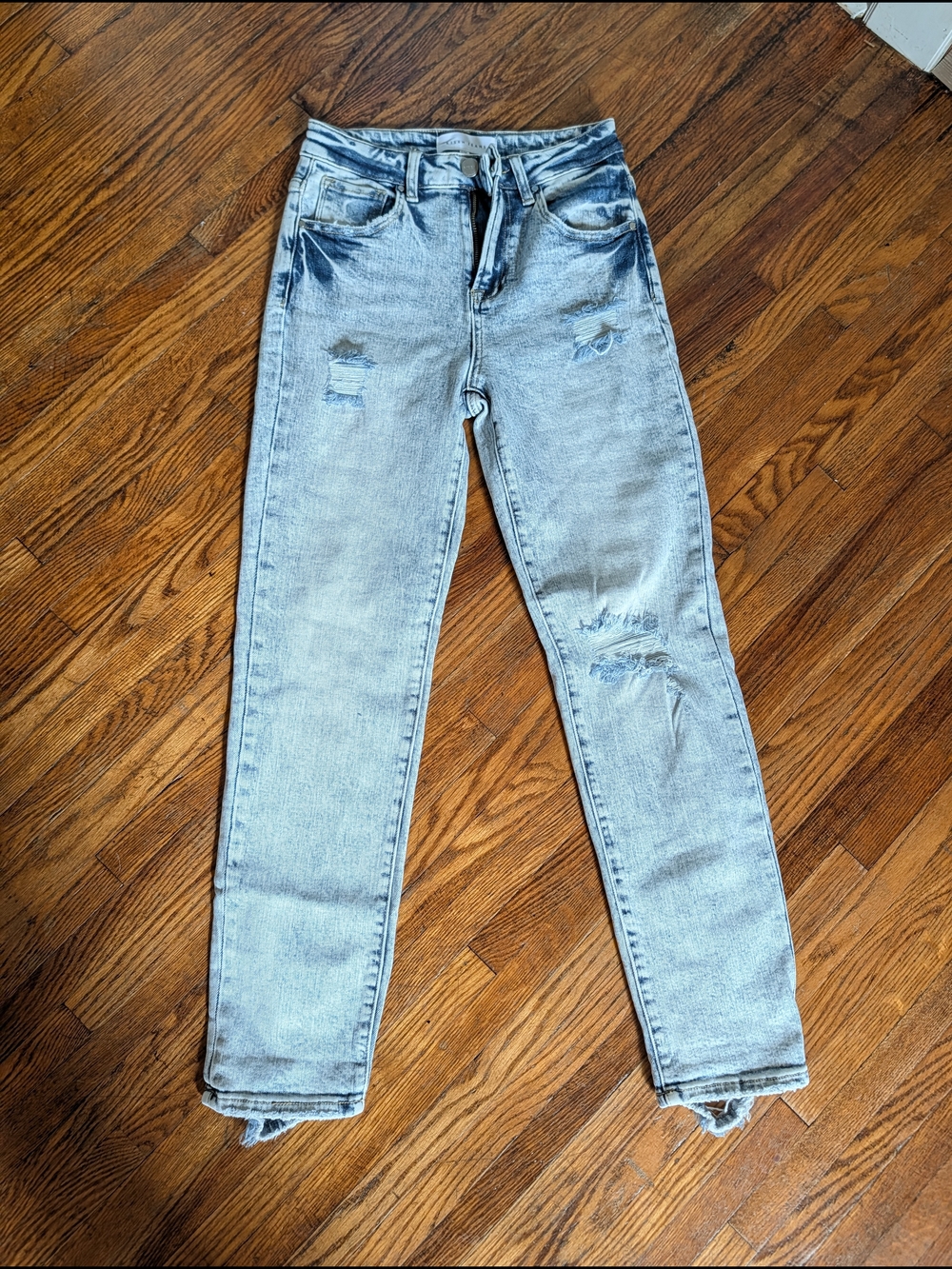 Light Blue Straight-Leg Women's Jeans with Distressed Details